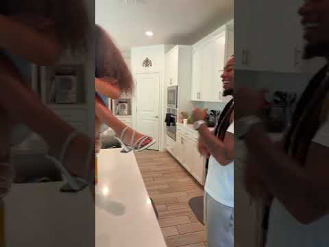 SHE ATE THIS TREND! 😎