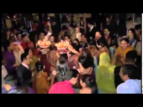 A TOUCH OF CLASS DJS AND PHOTOGRAPHERS video.