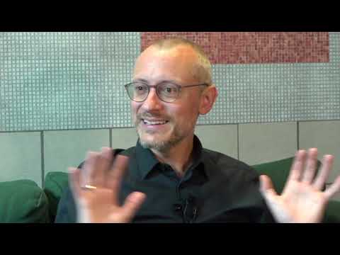 Dr. Johannes Hartl über Dreifaltigkeit Gottes