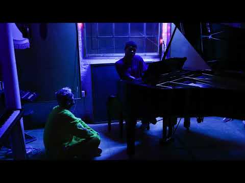 Lil Peep, ILoveMakonnen - Favorite Drug