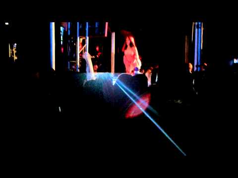 Olivia Bellafontaine "Howlin For You"