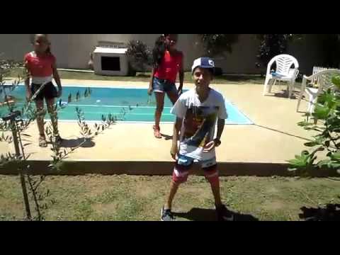 Mc calixto e as calixtetes no funk ostentação.