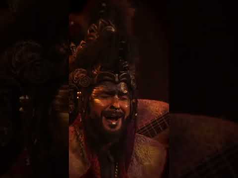 Ultima pieza del repertorio de La Oveja Negra. Cara a cara con su debut en el canal. 🎭