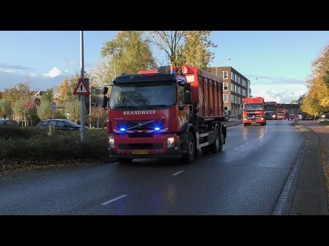 Dijkdoorbraak Marken - Hulpdiensten met Spoed en Evacuatie inwoners [Oefening]