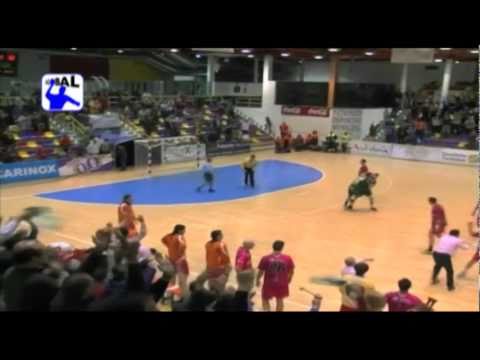 BM. Antequera 34 - Naturhouse La Rioja 32