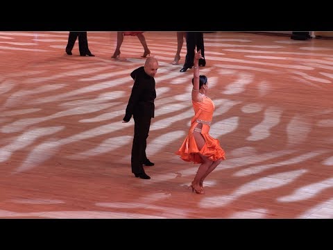 Nikolai Yakushin - Julia Puchkova RUS, Cha-Cha-Cha | 2018 WDC Seniors Latin