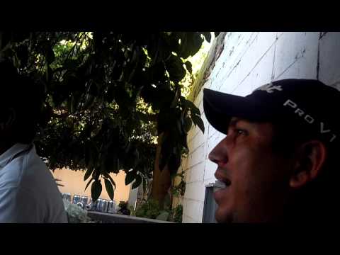 La mochiteca anda suelto un huarache