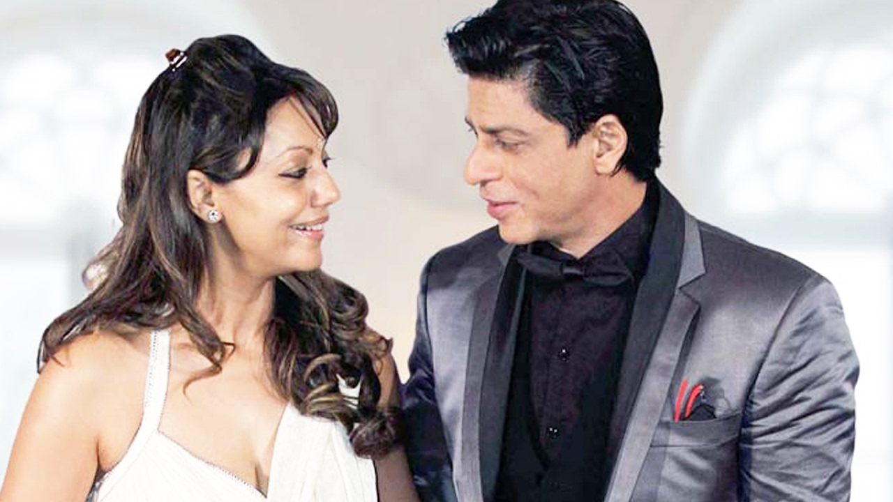 Shahrukh Khan WELCOMES Wife Gauri Khan On Twitter