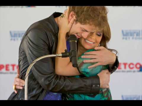 National Guide Dog Month! Sponsored by Paula Abdul... C'mon ppl! Its our turn to help out!