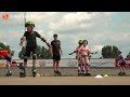 Femke Kok en Wesly Dijs geven skateclinic aan kinderen