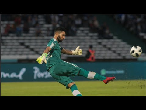Atajada de MARTIN CAMPAÑA a Argentinos Juniors