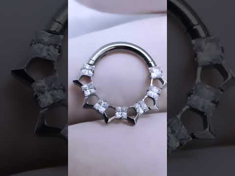 Ver video del Aro Marta - Aro Clicker de Titanio con Circonitas