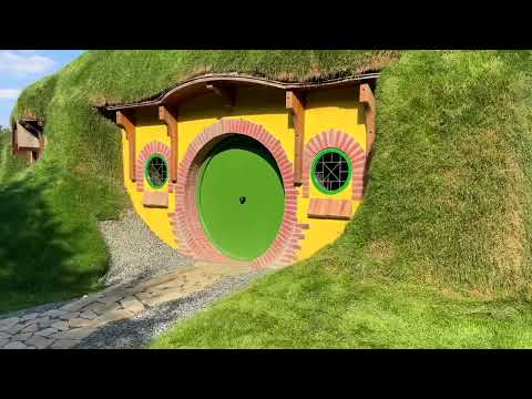 A real Hobbit House in Cisnădioara / SIBIU / România / Boierul Ilie