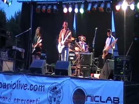 indieviduo libertè live tolentino.mpg