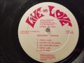 Gregory Isaacs - Kinky Lady - Live and Love LP