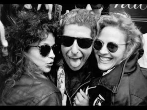 Leonard Cohen Perla Batalla - I have a beautiful woman - Barcelona 1988