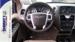preview picture of video '2014 Chrysler Town & Country North Huntingdon PA Pittsburgh, PA #C07311'