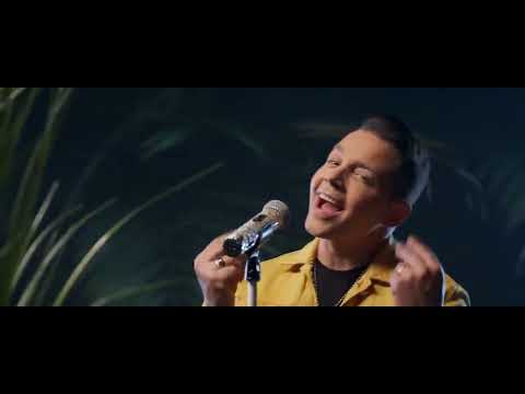 @Jean de la Craiova  ❌  Patricia ❌ Ma uit la o poza cu tine si cu mine ❌  Manele noi