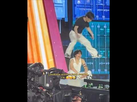 Poor Babybread🤣😁 #i_n #leeknow #hanjisung #changbin #jeongin #straykids #skz