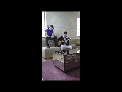 Get you the moon (CNCO)