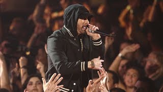 Eminem feat. Kehlani - Nowhere Fast [UltraHD] (iHeart Music Awards 2018) + Em X DJ Khaled Interview