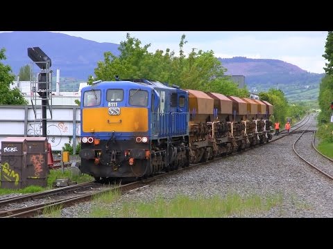 8111 on NIR ballaster duties @ Dundalk (3-6-2015)