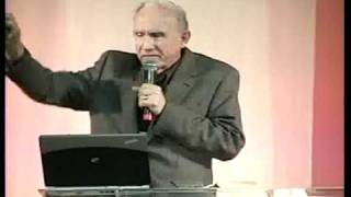 Russell Shedd - As Crises dos Nossos dias no Ministério e Nos Casamentos