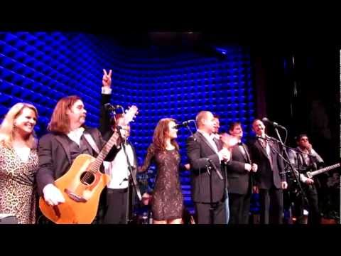 Man In The Mirror, Scott Grimes & Full NYC Crowe Doyle Indoor Garden Party 3 Cast + Hugh Jackman