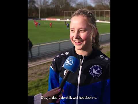 240316 Zwaluwen MO17 staand