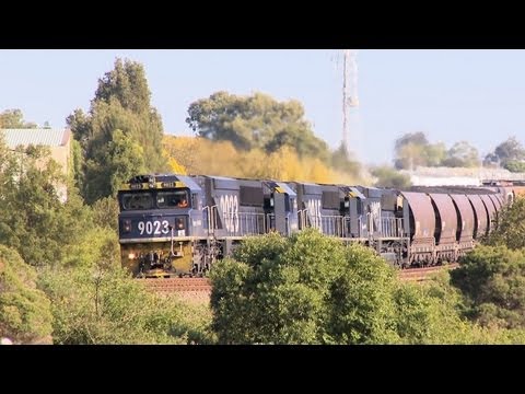 Pacific National Coal Train in NSW - PoathTV Australian Railways & Railroads