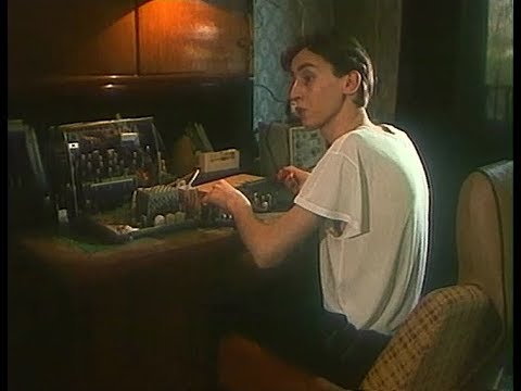 Постарайся завтра расслабиться, устрой себе разгрузочный день... / Бабник 1990