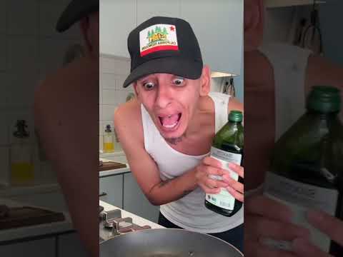Most chaotic chef ever.. #shorts #shortsfeed #youtubeshorts #cringe #itsallaboutshawn #comedy #funny