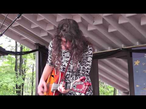 #850  Bess Greenberg - "Catch Me When I Fall"