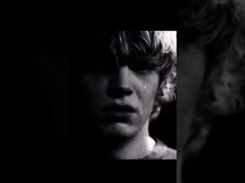 Hep yalnızım 👑X.X.X 👑