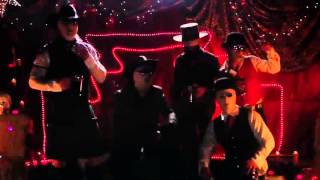 A Band Of Bitches   Noreste caliente 45 grados