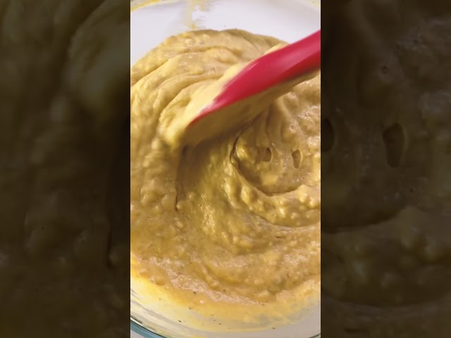 Vídeo relacionado con The Great Big Pumpkin Cookbook: A Quick and Easy Guide to Making Pancakes, Soups, Breads, Pastas, Cakes, Cookies, and More