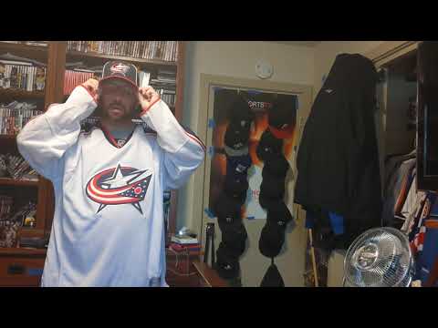 NHL Columbus blue jackets hat and a hurricanes jersey unboxing 10-4-21