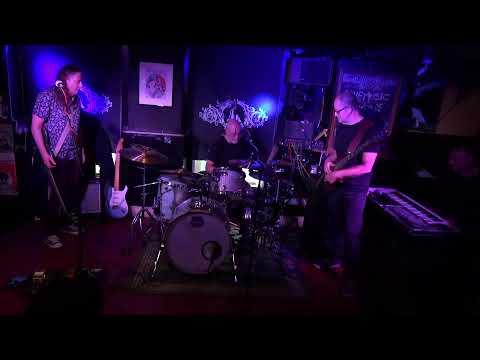 Innes Sibun live at The Bell Inn, Bath UK