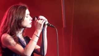 Olivia Ruiz -Volver - live@Basilique de St Denis, 22 juin 2013