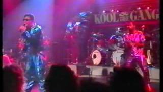 10. Peacemaker -  Kool And The Gang ( Live in Germany 1987 )