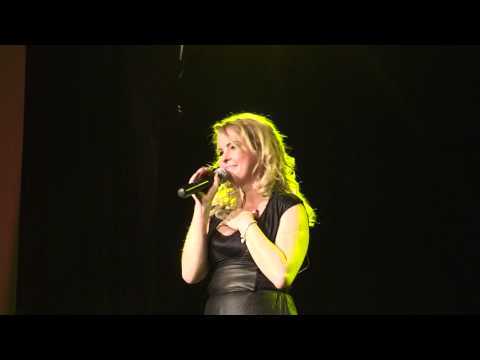 Iveta Bartošová ♥ Víš Lásko ~ „Když Iveta zpívá