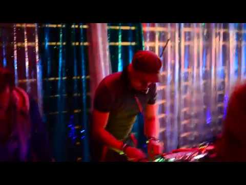 Dj NanoPunk & Dj Strangefruit