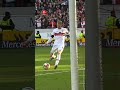 A ONE-MAN WALL! ???