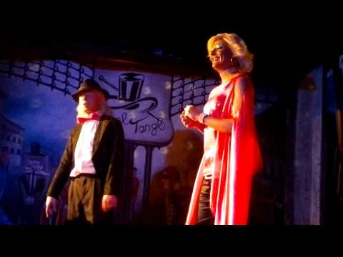 Marta Comedy, Daisy Dee - Slunce je fér