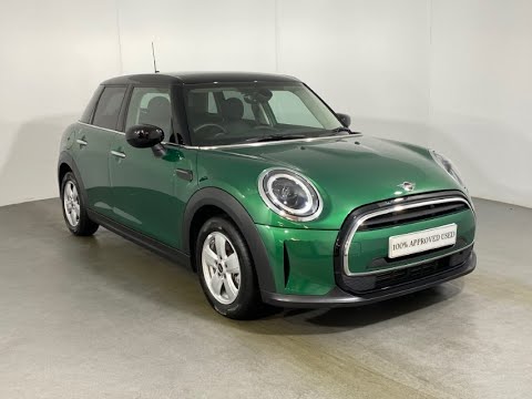 2022 (72) MINI HATCHBACK 1.5 Cooper Classic 5dr Auto (PX72XUK)
