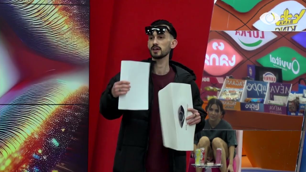 “Kristi shpallet lider”/ Kristi mbledh banorët dhe bën ndarjen e punëve: Të gjitha i bën Rogerti