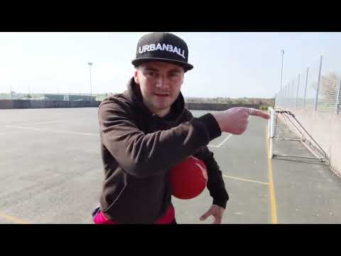 Learning the Kamalio - Freestyle football trick