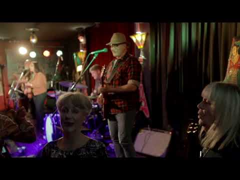 Lookin' Out My Back Door (Creedence Clearwater Revival cover) - The Album Show - live at Camelot