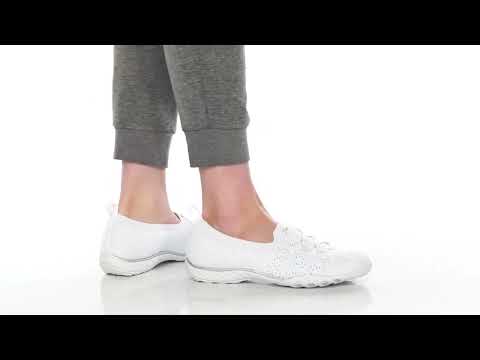 SKECHERS Breathe Easy SKU: 9653027