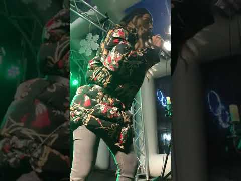 Glennis Grace I wanna dance with somebody 21 december 2019 Bijlmer Amsterdam